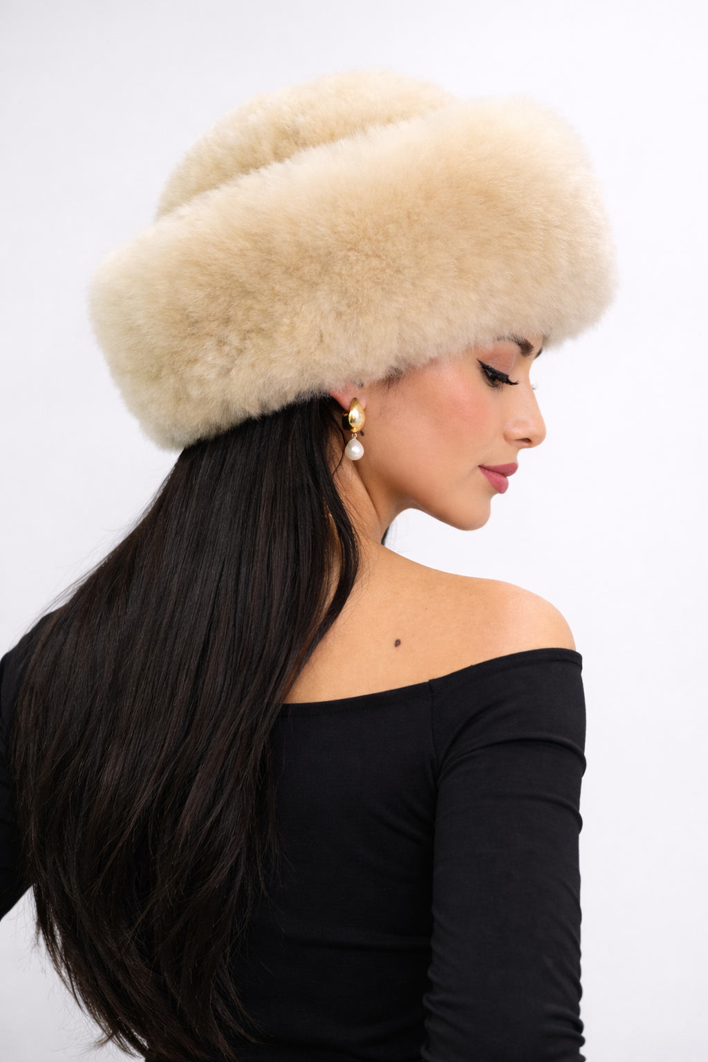 Luxury Baby Alpaca Fur Hat – Handcrafted Peruvian Winter Hat